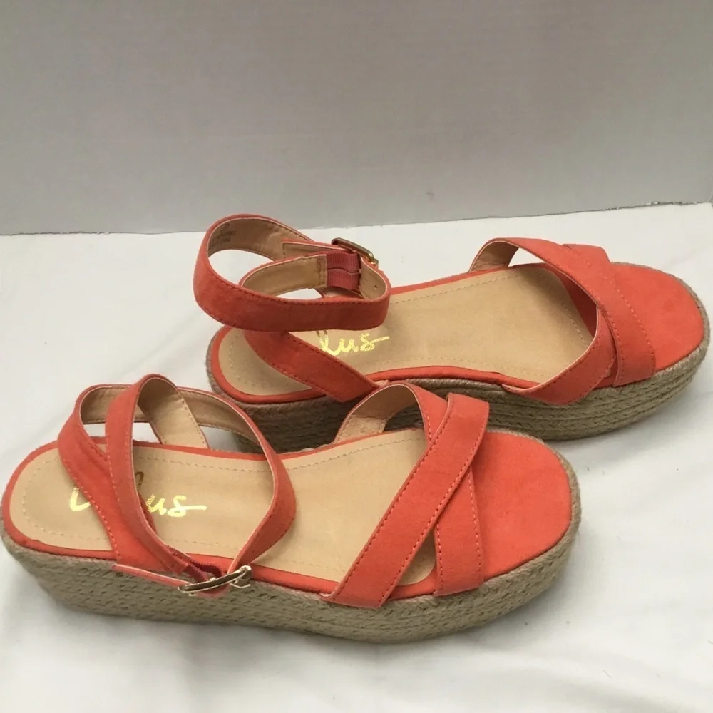 Lulu's strappy orange slippers